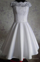 Bateau Knee-Length Cap Sleeves Open Back White Homecoming Dress