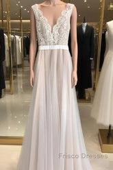 Boho Lace Appliques Tulle Long Wedding Dress Beach