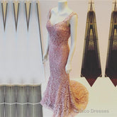 Light Pink V-Neck Open Back Lace Mermaid Evening Dresses