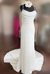 Straps Open Back Mermaid Wedding Dress With Pearls