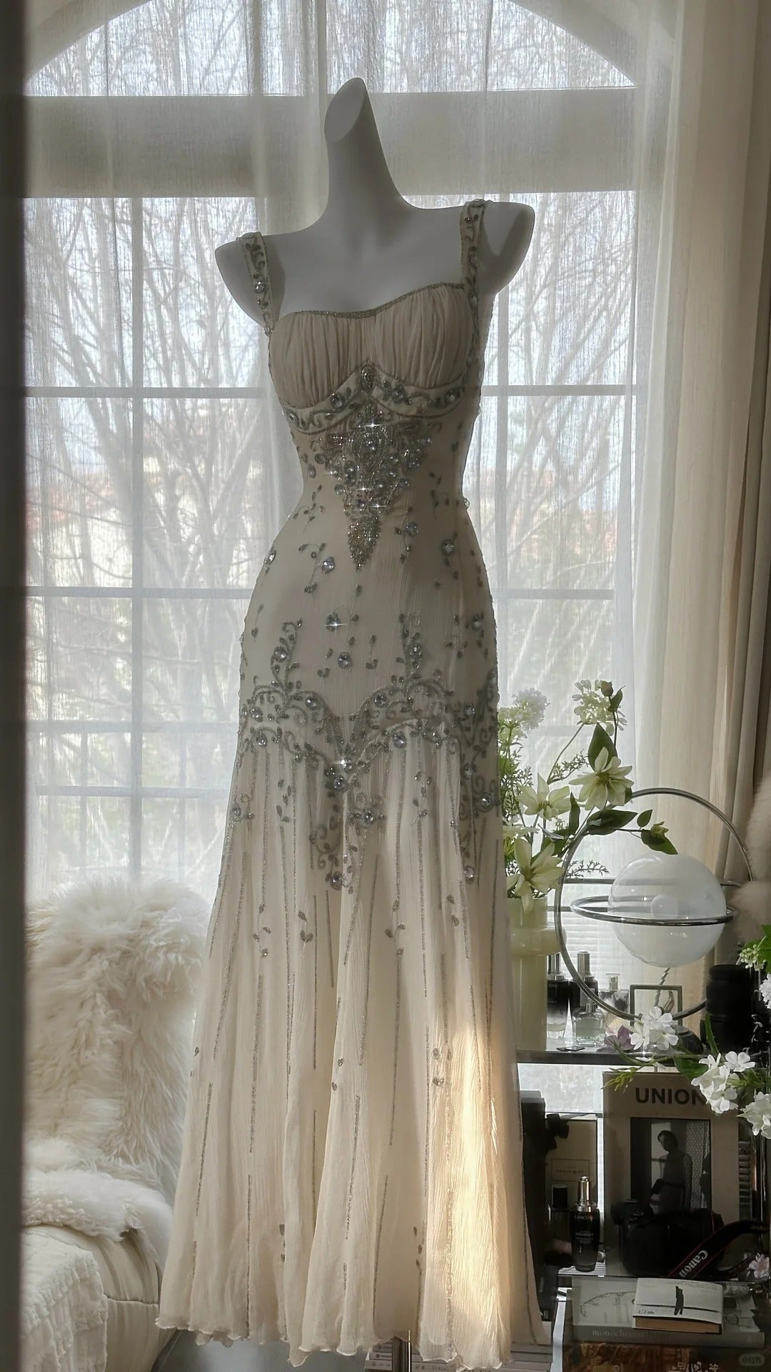 Vintage Evening Dresses, Light Champagne Long Sleeveless Party Gowns