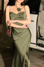 Spaghetti Strap Scoop Neck Mermaid Prom Dress Green Evening Gown