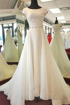 Delicate Round Neck Short Sleeves Sweep Train Lace Appliques Wedding Dress