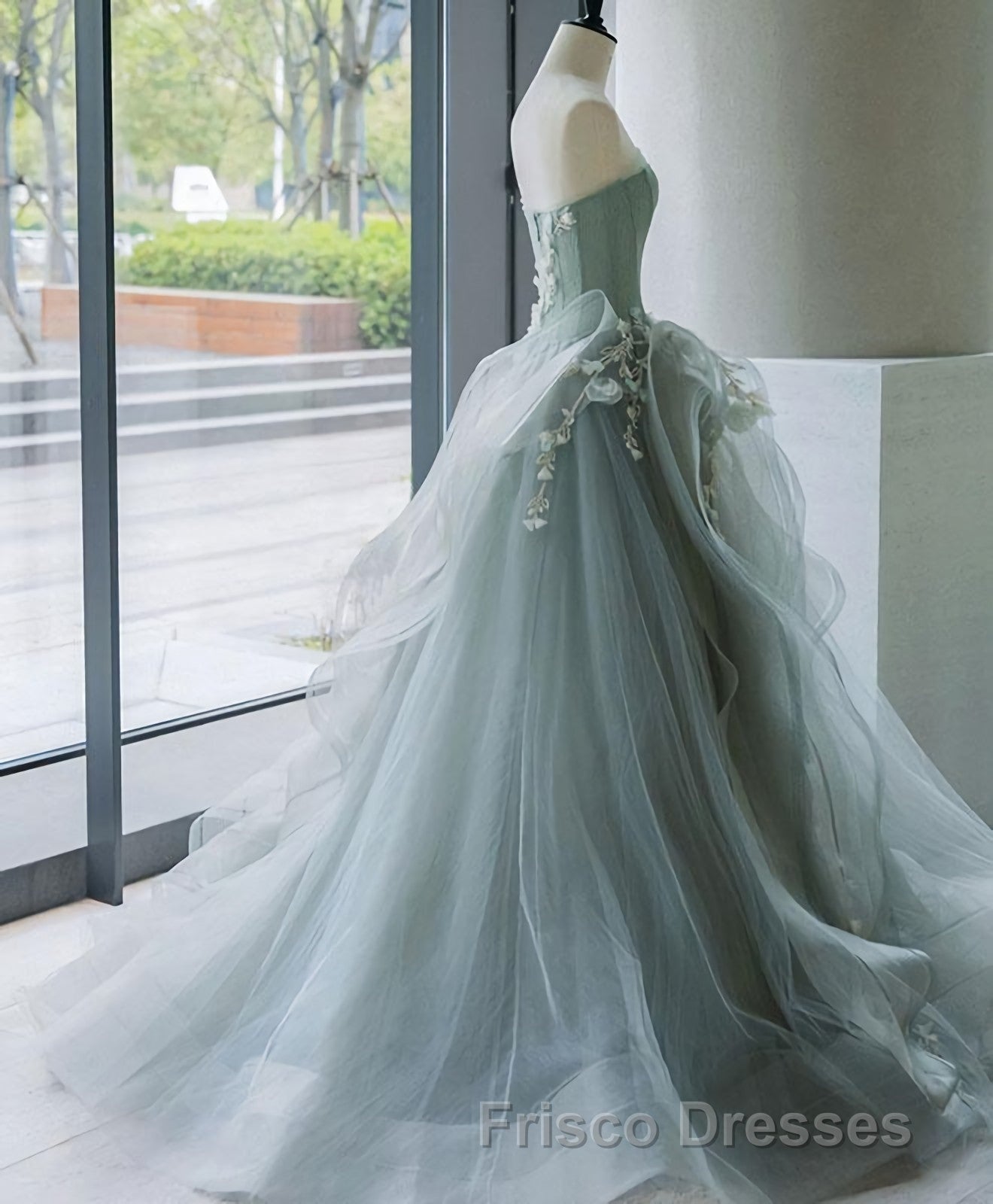 Unique Tulle Lace Long Formal Prom Gown Tulle Lace Evening Dress Secondary image