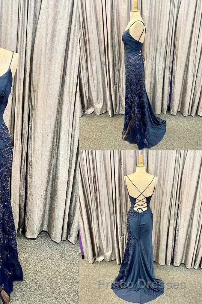 Elegant Navy Blue Long Formal Prom Dress with Lace Appliques
