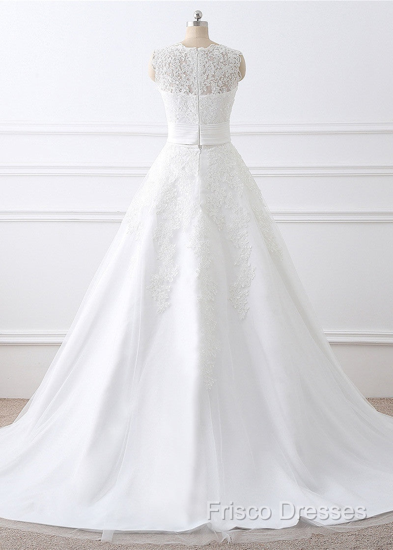 2 In 1 Wedding Dress With Lace Appliques