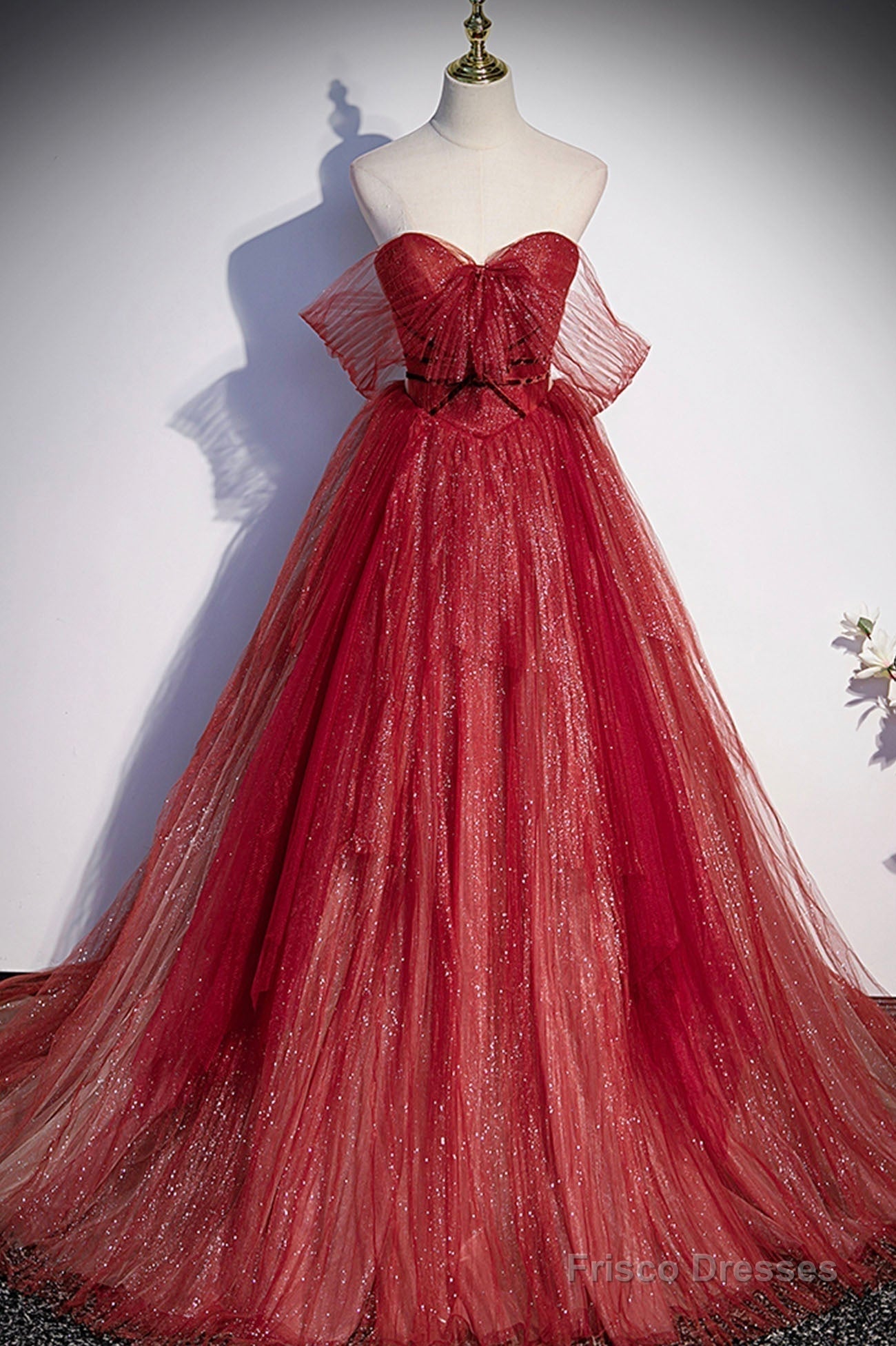 Burgundy Sweetheart Neckline Tulle Long Prom Dress, A-Line Evening Dre   Frisco Dresses
