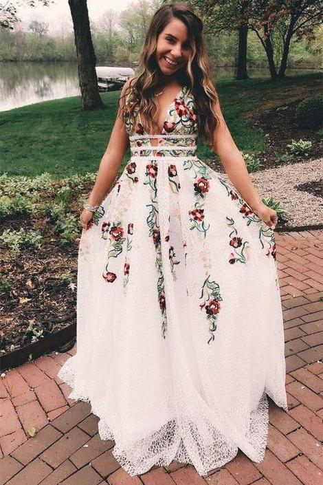 V-Neck Sexy Floral Embroidered Long Prom Dresses