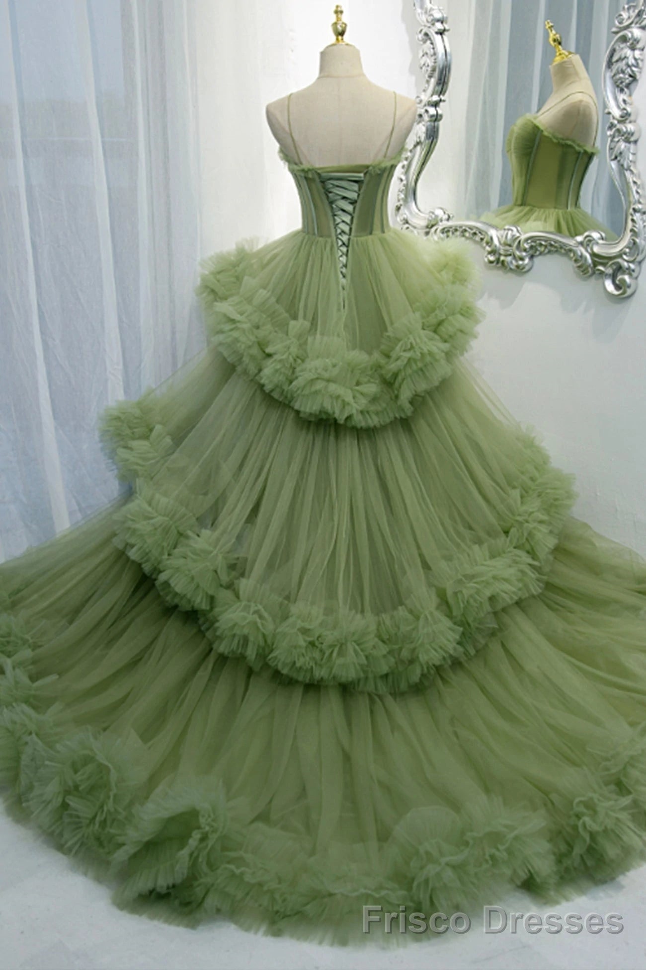 Princess Spaghetti Straps Green Tulle Long  Dress A line Tiered Formal Dress