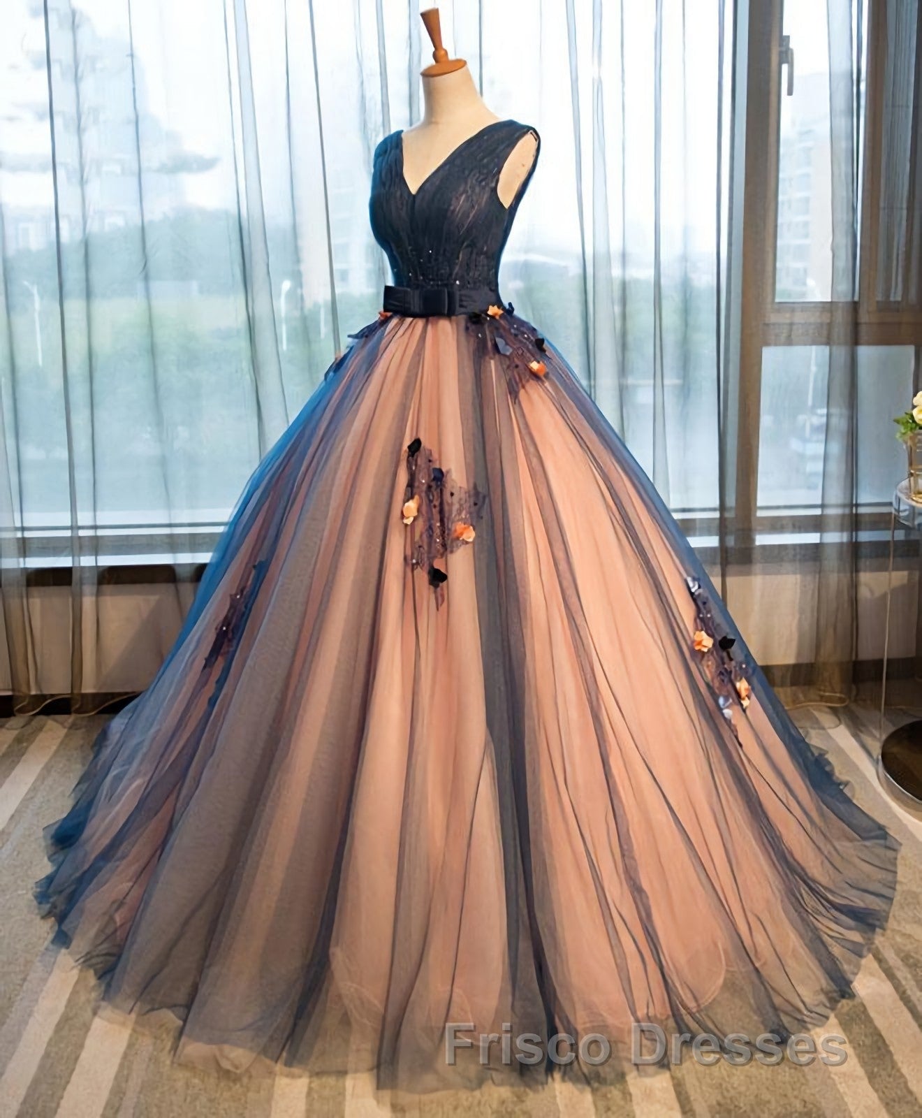 Tulle V Neck Long Formal Prom Gown Tulle Evening Gown Secondary image