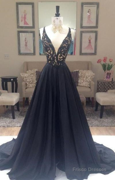 2025 Junoesque Black Beading V-Neck Zipper Prom Dresses Secondary image
