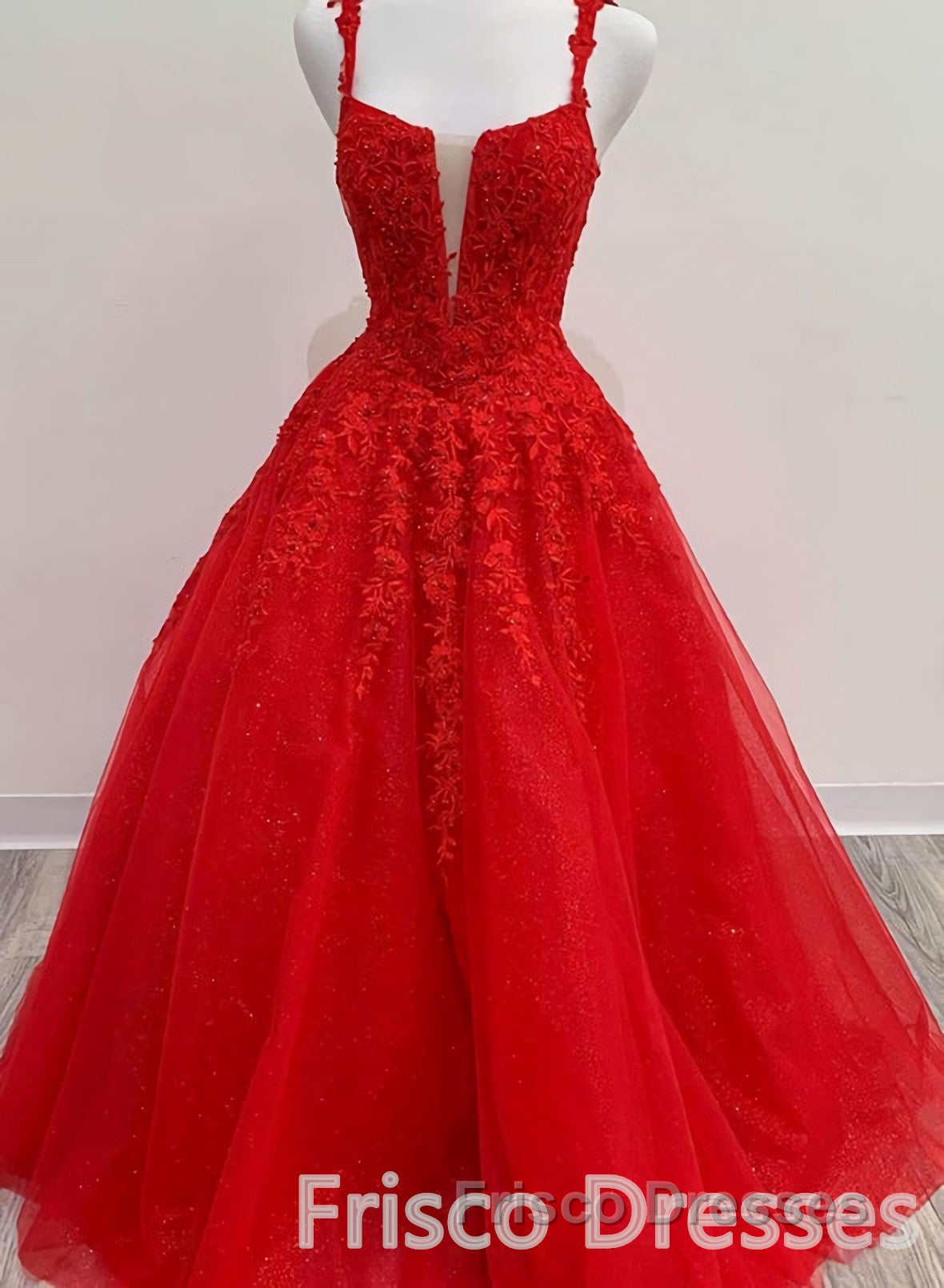 Red Tulle Lace A Line Formal Prom Evening Dress Appliques Long Formal Prom Dress