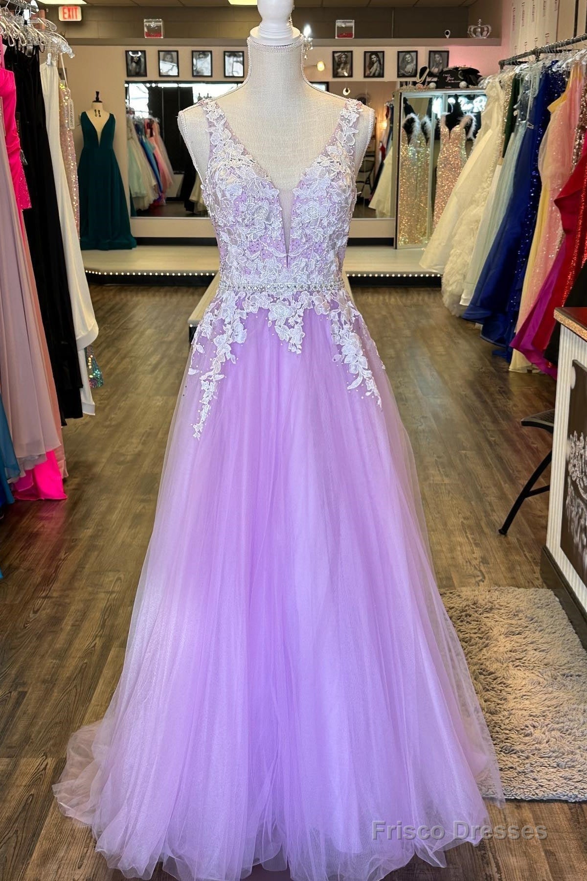 Lilac A-line Beaded Appliques Sleeveless Plunging V Neck Tulle Long Prom Dress Main image