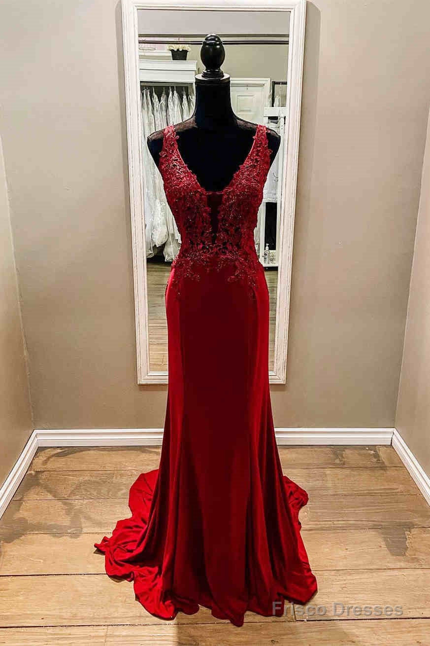 Mermaid Sleeveless Red Lace Prom Dress Main image