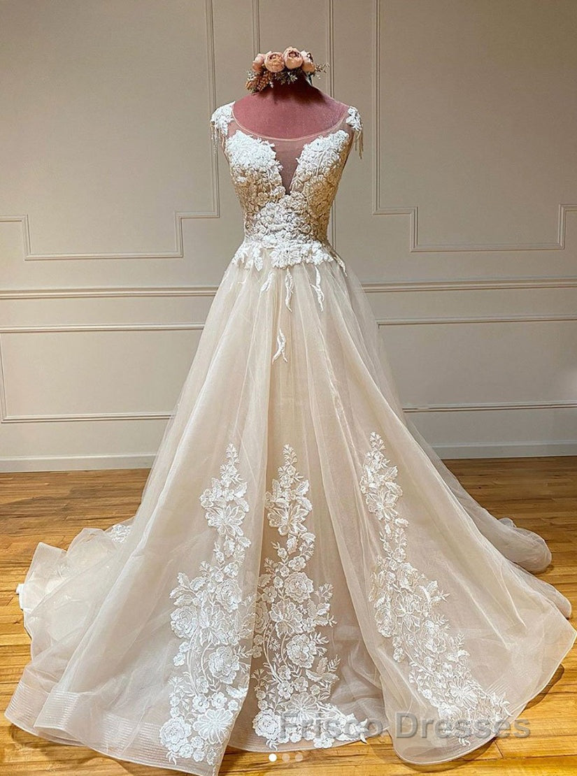 Champagne Sleeveless Round Neck Tulle Lace Long Formal Prom Dress