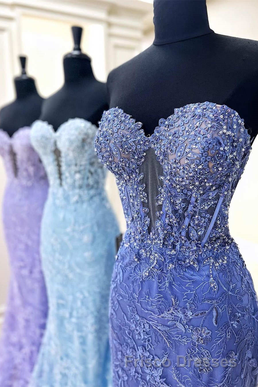 Sweetheart Periwinkle Keyhole Mermaid Formal Prom Dress with Appliques