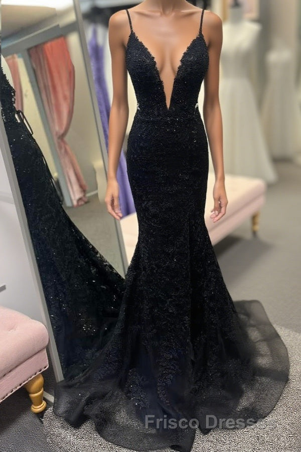 Lace-Up Black Plunging Neck Mermaid Formal Prom Dress with Appliques