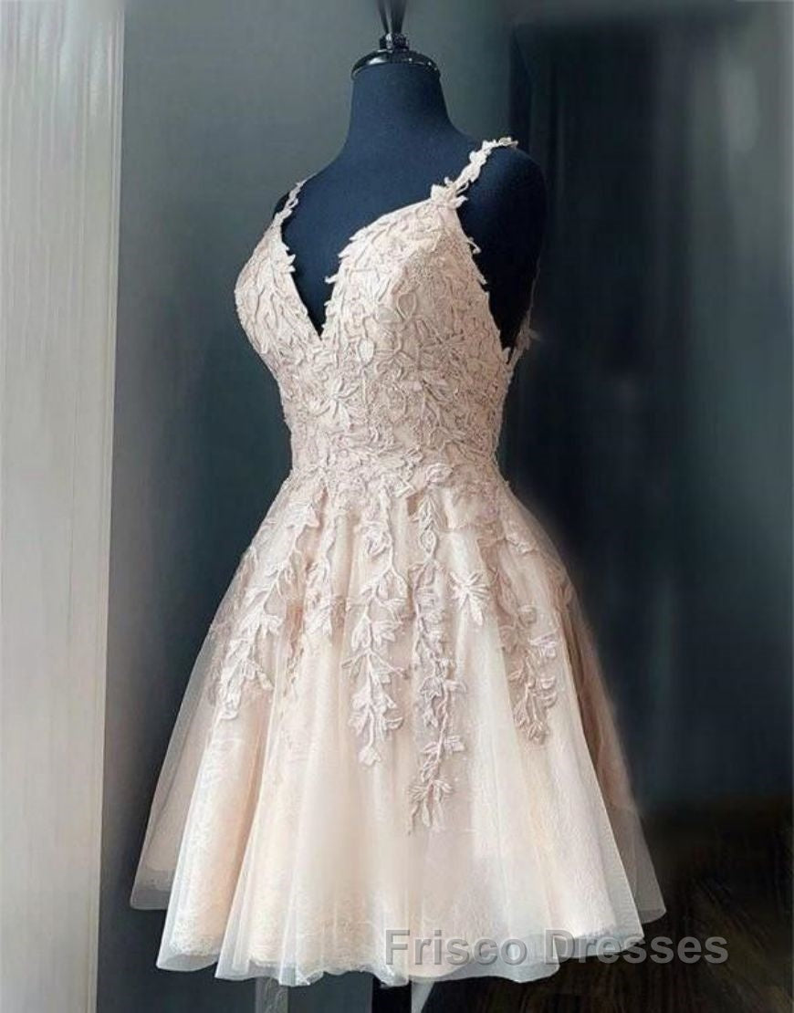 Lilac A-Line Spaghetti Straps Homecoming Dress With Appliques Secondary image