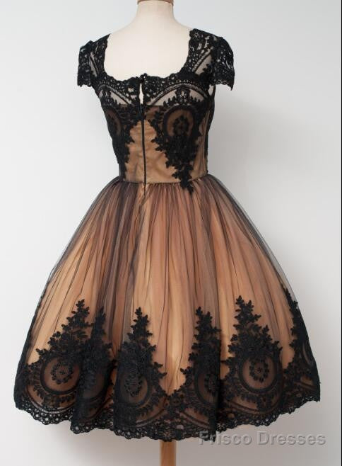Black Lace Short Vintage Prom Dress with Cap Sleeves Secondary image