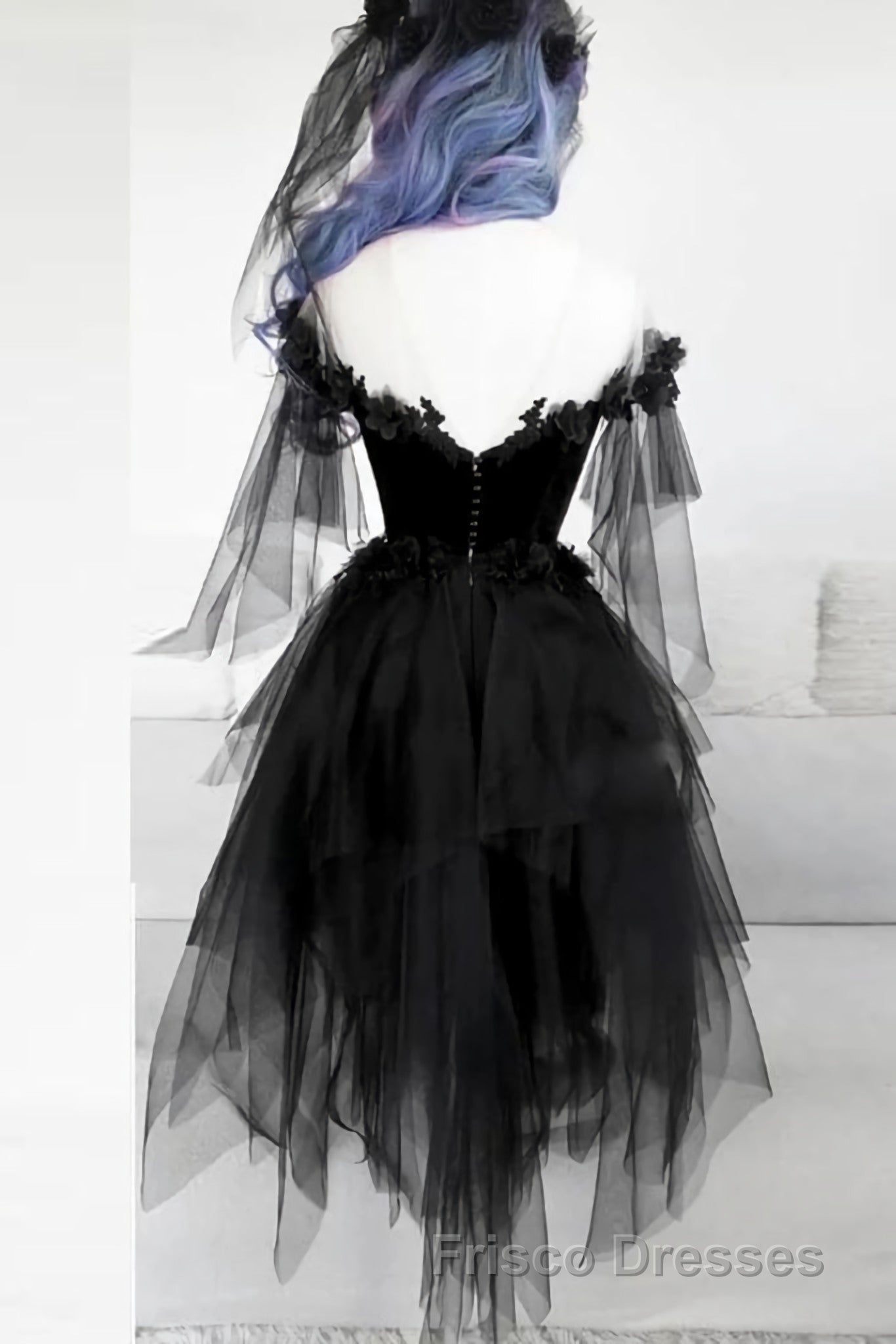 Off Shoulder Lace Applique Black Tulle Short Homecoming Graduation Dress Secondary image