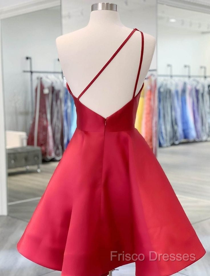 A-Line Backless Homecoming Dress Red Mini Sleeveless One Shoulder Graduation Dress With Appliques