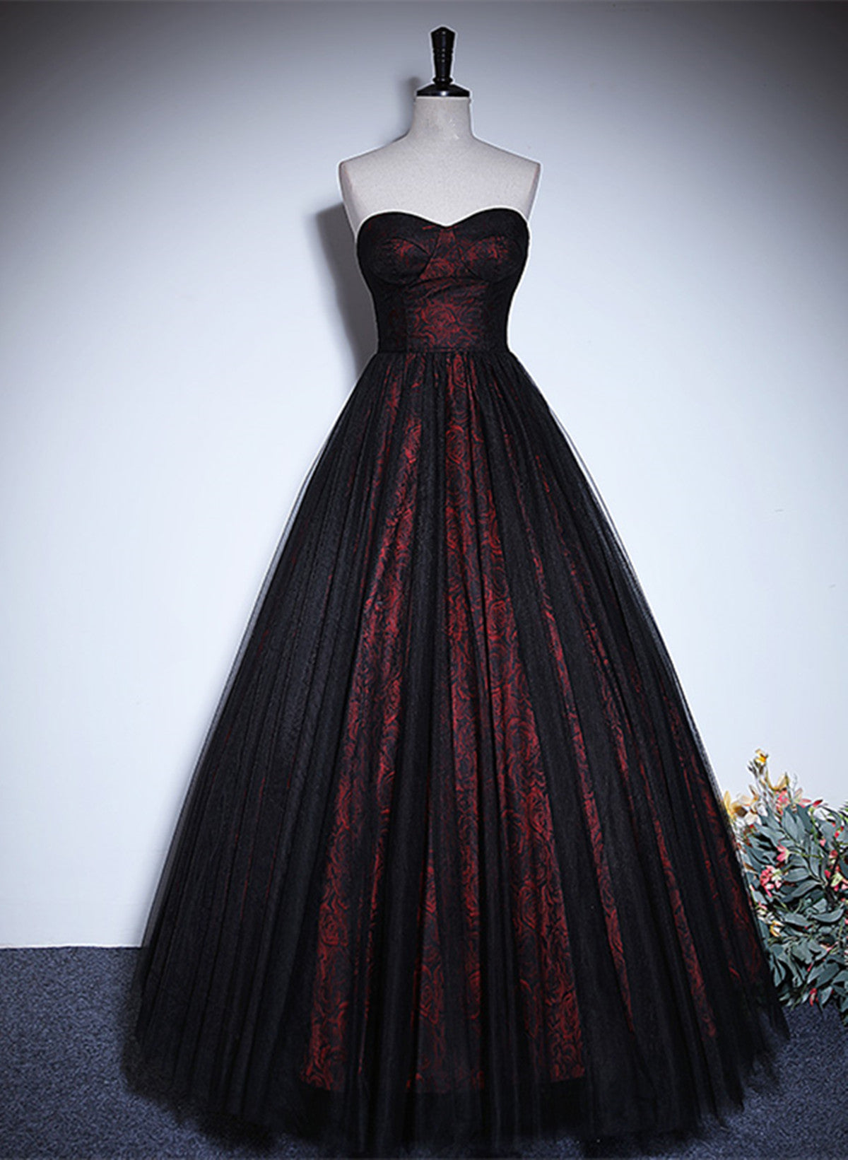A-Line Black And Red Lace Sweetheart Evening Dress, Black And Red Prom Dress Secondary image