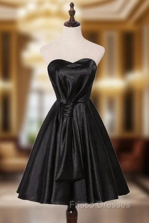 A-Line Black Satin Sweetherat Pleats Homecoming Dress