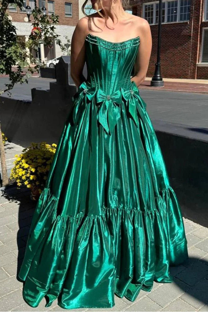 A-Line Black Scoop Neck Satin Long Prom Dresses With Bow Knots
