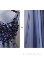 A-Line Bridesmaid Dress V Neck Sleeveless Elegant Floor Length Tulle With Beading / Appliques