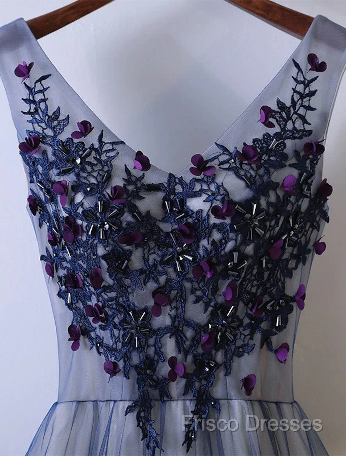 A-Line Bridesmaid Dress V Neck Sleeveless Elegant Floor Length Tulle With Beading / Appliques