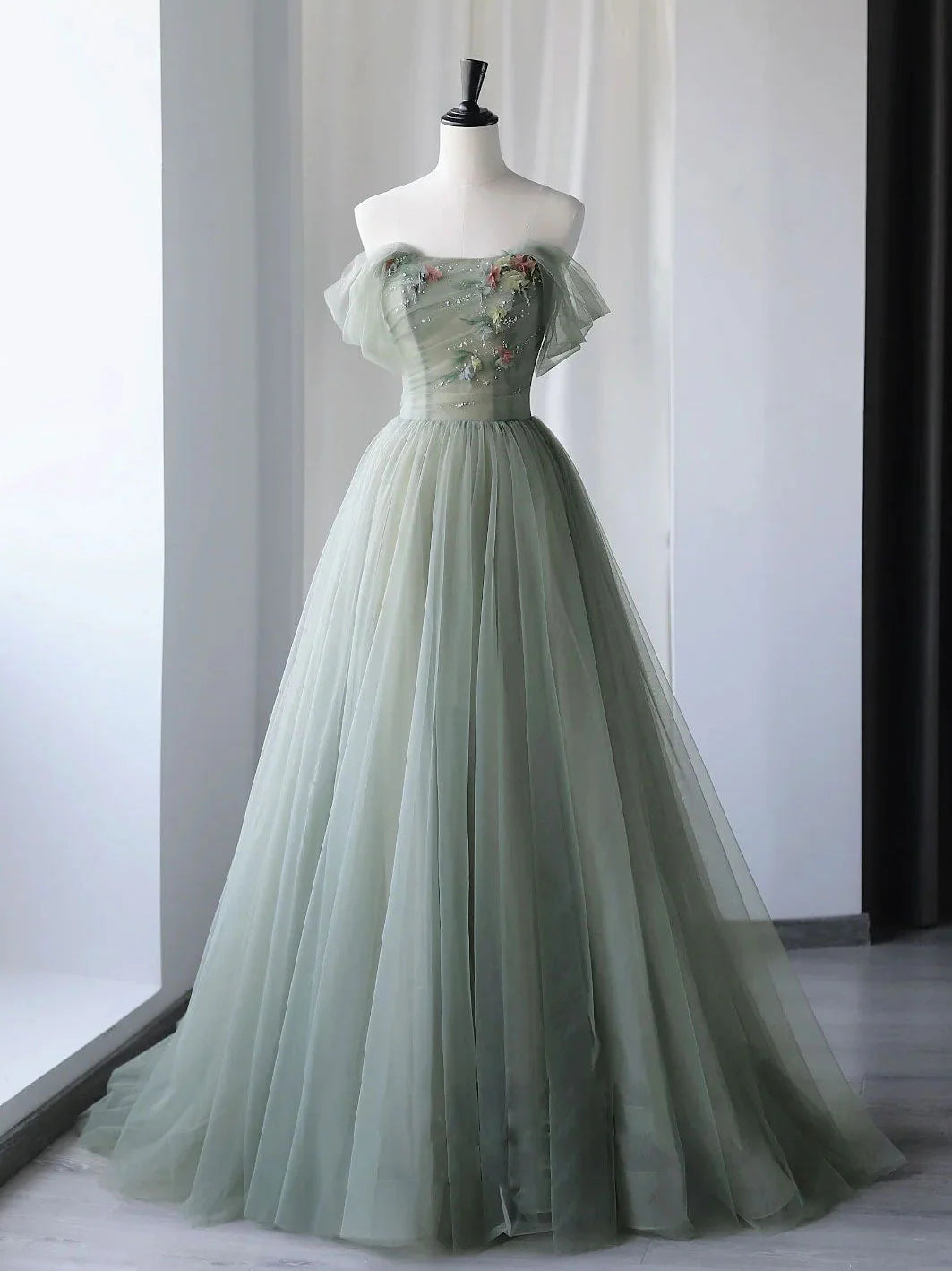 A-Line Green Tulle Long Prom Dresses, Green Formal Evening Dresses Main image