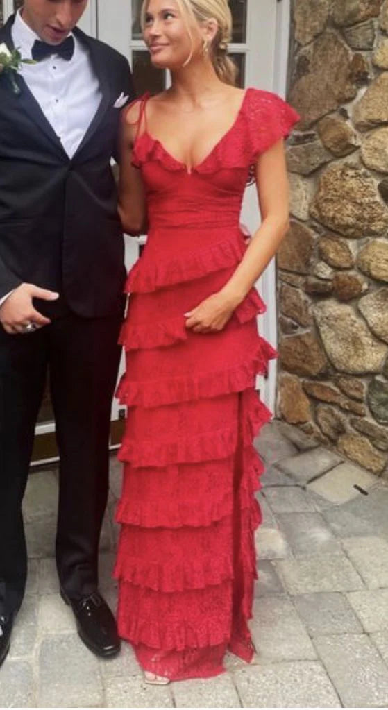 A Line Red Lace Long Prom Dresses