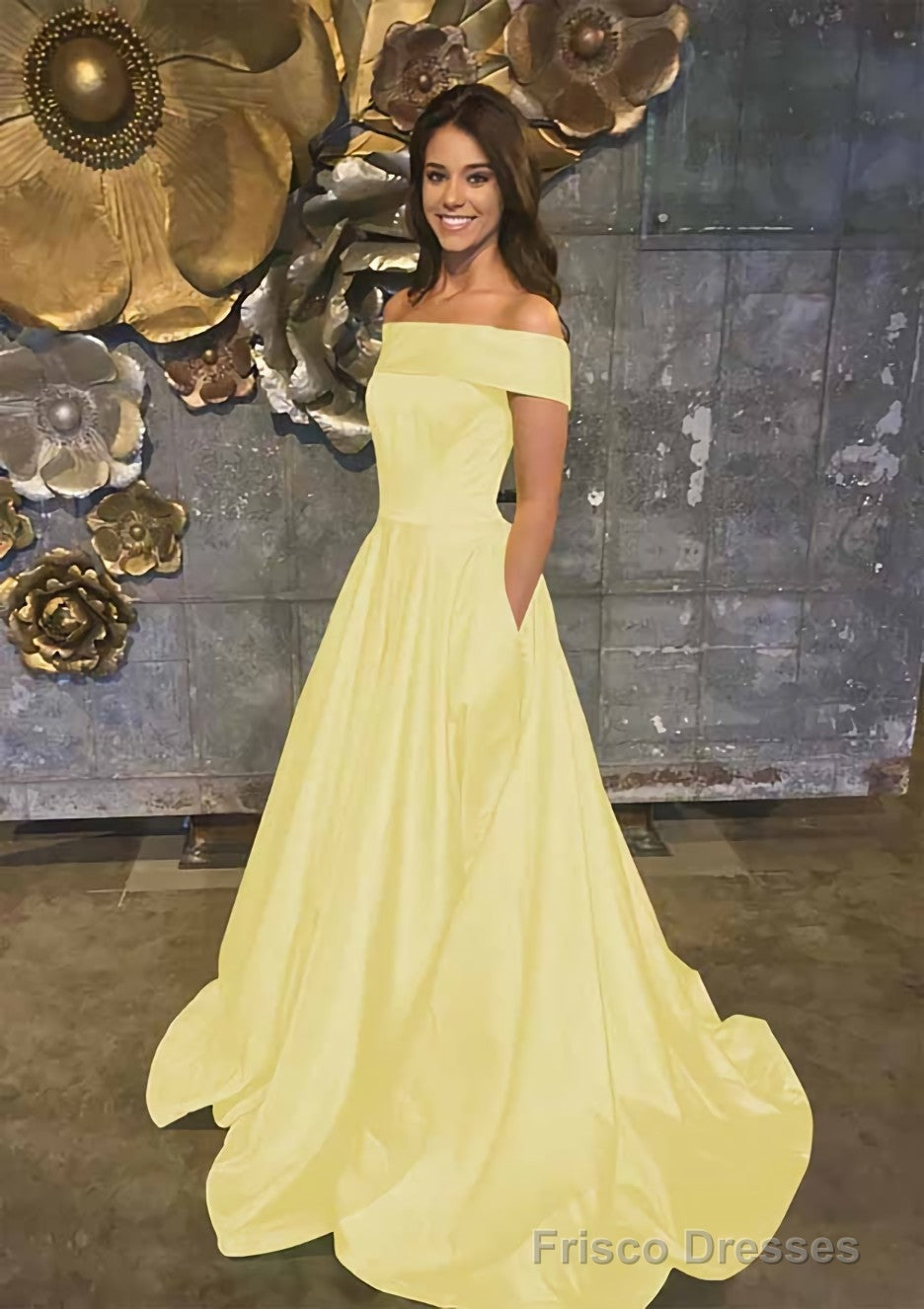 A-line/Princess Off-the-Shoulder Sleeveless Sweep Train Satin Prom Dresses With Low Back