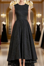 A-Line/Princess Scoop Asymmetrical Lace Mother of the Bride Dress With Applique