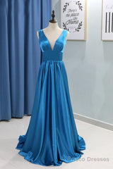 A-Line/Princess Sweep Train Sleeveless Satin V-Neck Bridesmaid Dresses
