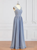 A-Line/Princess V-neck Floor-Length Chiffon Mother of the Bride Dress With Appliques Lace