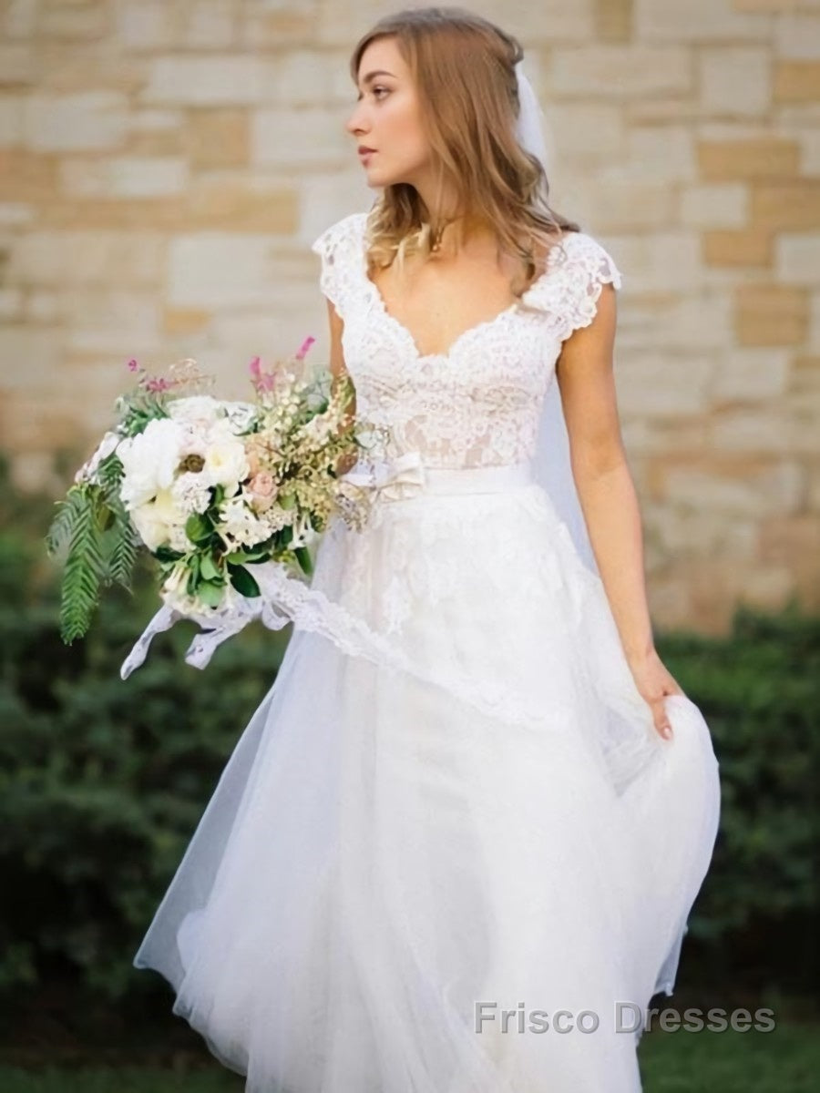 A-Line/Princess V-neck Floor-Length Tulle Wedding Dresses With Bow Main image