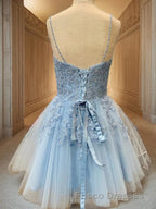 A-Line/Princess V-neck Short/Mini Tulle Homecoming Dress With Appliques Lace