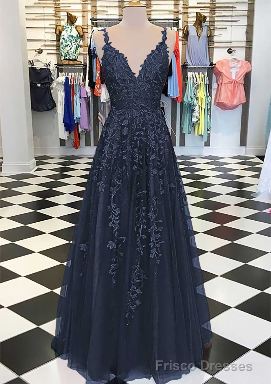 A-line/Princess V Neck Sleeveless Long/Floor-Length Tulle Prom Dresses With Appliqued Secondary image