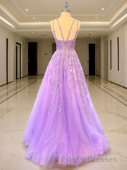 A-Line/Princess V-neck Sweep Train Tulle Formal Prom Dress With Appliques Lace