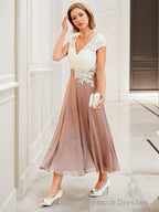 A-Line/Princess V-neck Tea-Length Chiffon Mother of the Bride Dresses With Lace Applique