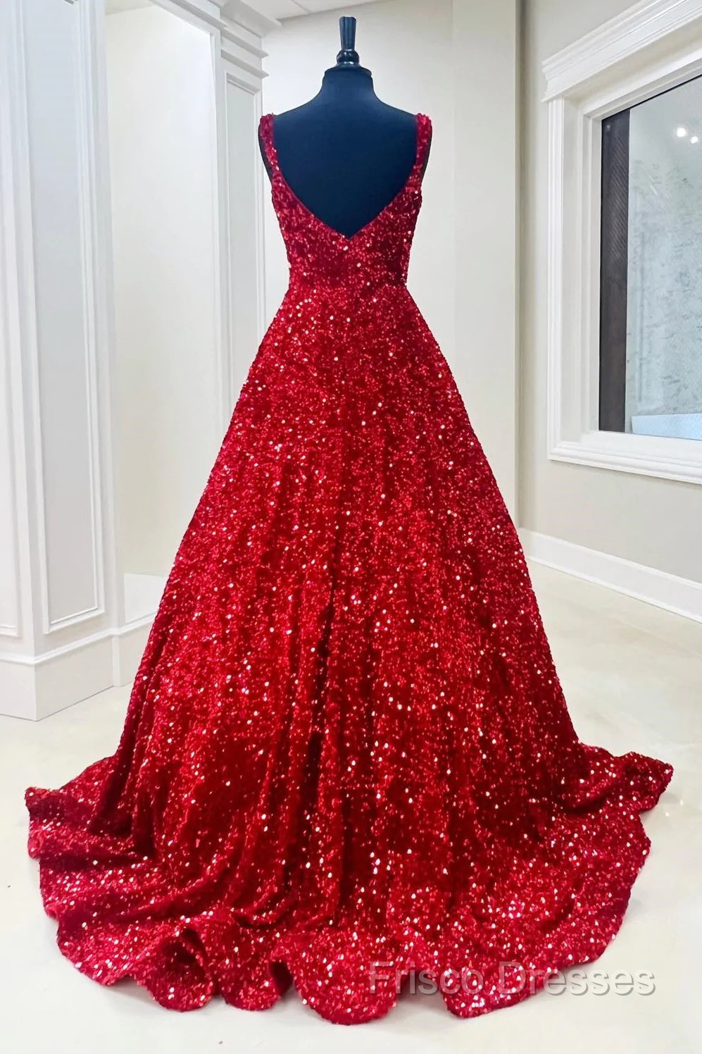 A-Line Red Sequin Quince Dress Square Neck Backless Long Formal Prom Dress Secondary image