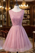 A-Line Scoop Neck Short Tulle Homecoming Dress With Beading