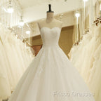 A Line Sweetheart Lace Vintage Bridal Wedding Dress Lace Up