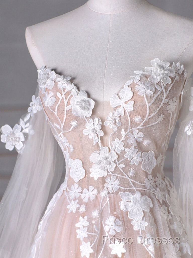 A-Line Sweetheart Neck Long Sleeve Lace Tulle Light Champagne Long Formal Prom Dress