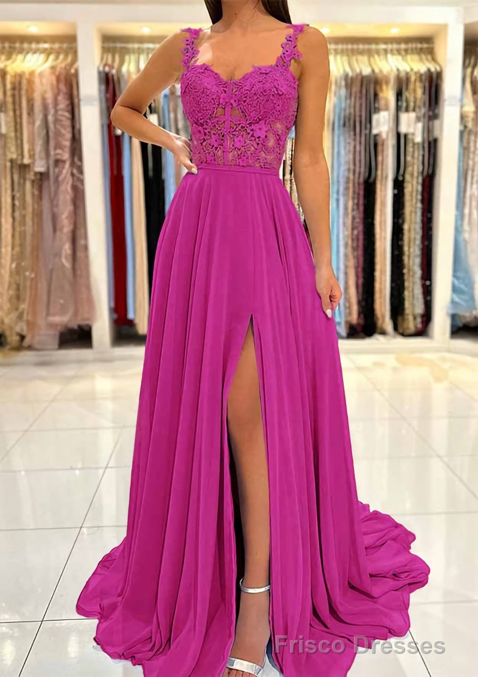 A-line Sweetheart Sleeveless Sweep Train Chiffon Prom Dresses With Appliqued Split
