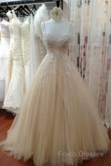 A Line Tulle Long Formal Prom Straps Sweetheart Lace Appliques Wedding Dress