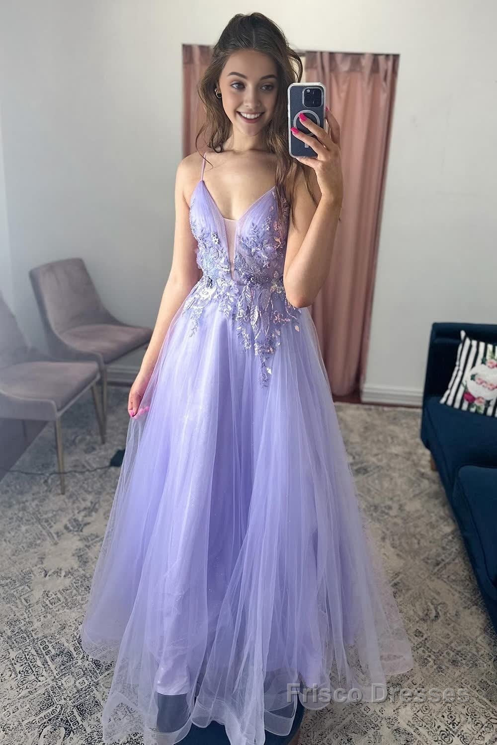 A-Line Tulle Spaghetti Straps Lilac Long Prom Dress with Appliques Main image