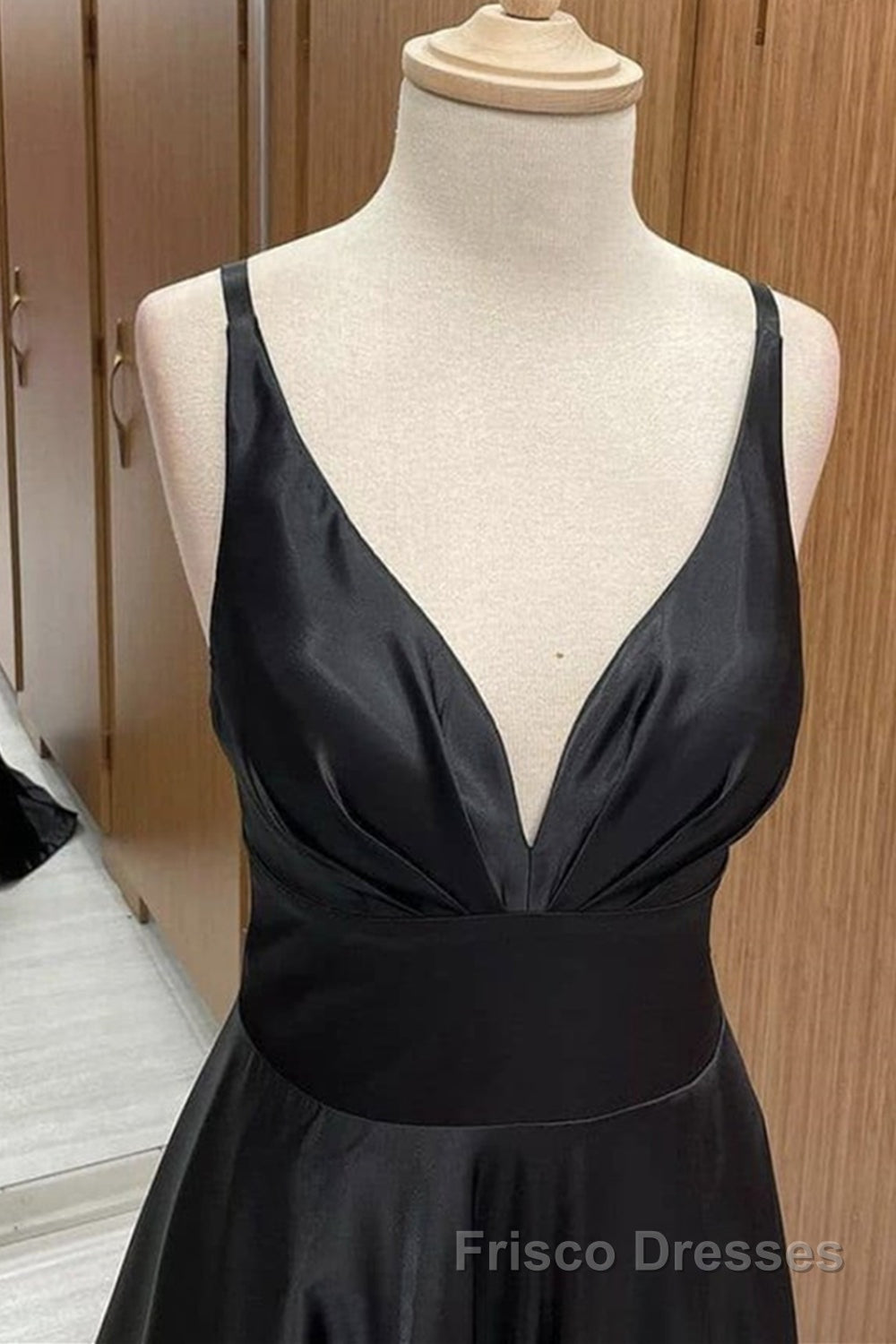 A Line V Neck Backless Black Long Formal Prom Dresses, V Neck Black Formal Dresses, Backless Black Evening Dresses Secondary image