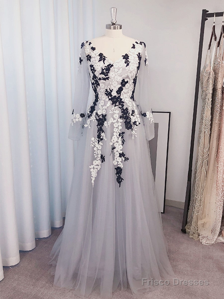 A-line V-neck Long Sleeves Appliques Lace Floor-Length Tulle Dress Main image